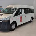 TOYOTA HIACE 2.8 D-4D TURBO DIESEL MINIBUS 15+1 DX AUTOMÁTICO TOYOTA HIACE 2.8 D-4D TURBO DIESEL MINIBUS 15+1 DX AUTOMÁTICO