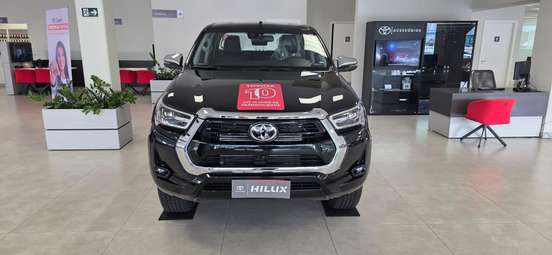 TOYOTA-HILUX-2026