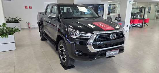 TOYOTA-HILUX-2026