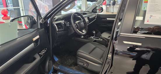 TOYOTA-HILUX-2026