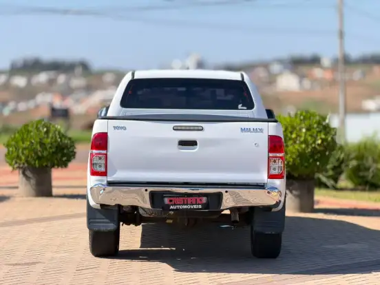 TOYOTA-HILUX-3.0 STD 4X4 CD 16V TURBO INTERCOOLER DIESEL 4P MANUAL TOYOTA-HILUX-2013