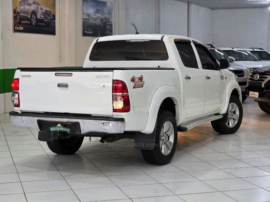 TOYOTA-HILUX-3.0 STD 4X4 CD 16V TURBO INTERCOOLER DIESEL 4P MANUAL TOYOTA-HILUX-2015