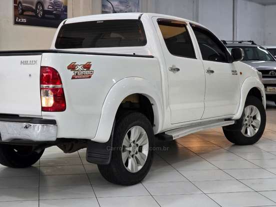 TOYOTA-HILUX-3.0 STD 4X4 CD 16V TURBO INTERCOOLER DIESEL 4P MANUAL TOYOTA-HILUX-2015
