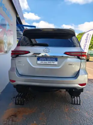 TOYOTA-HILUX SW4-2021