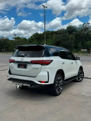 TOYOTA-HILUX SW4-2020