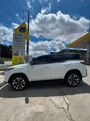 TOYOTA-HILUX SW4-2020