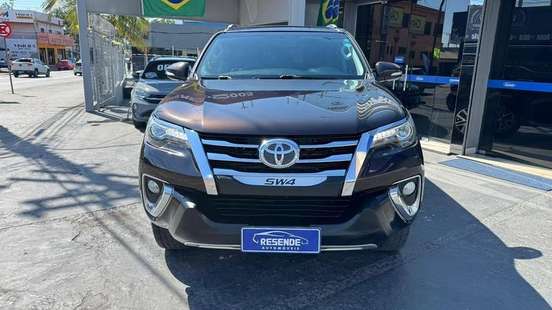 TOYOTA-HILUX SW4-2.8 SRX 4X4 16V TURBO INTERCOOLER DIESEL 4P AUTOMÁTICO TOYOTA-HILUX SW4-2016