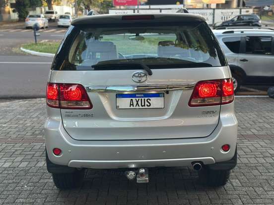 TOYOTA-HILUX SW4-2008