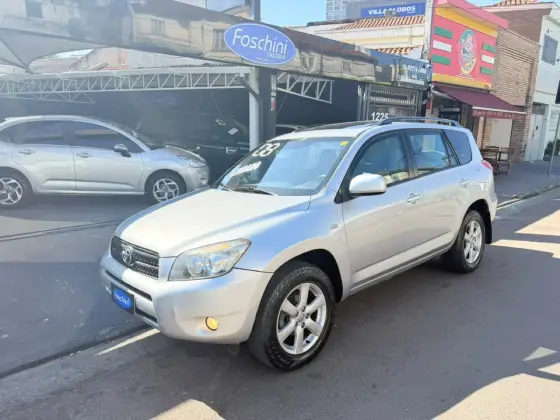 TOYOTA RAV4 2.4 4X4 16V GASOLINA 4P AUTOMÁTICO TOYOTA RAV4 2.4 4X4 16V GASOLINA 4P AUTOMÁTICO