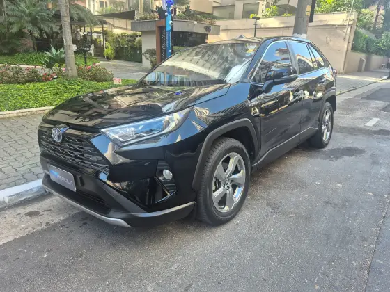 TOYOTA RAV4 2.5 VVT-IE HYBRID S AWD CVT TOYOTA RAV4 2.5 VVT-IE HYBRID S AWD CVT