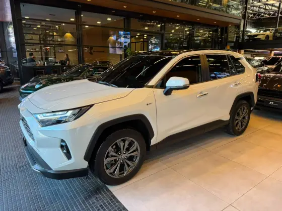 TOYOTA RAV4 2.5 VVT-IE HYBRID SX CONNECT AWD CVT TOYOTA RAV4 2.5 VVT-IE HYBRID SX CONNECT AWD CVT