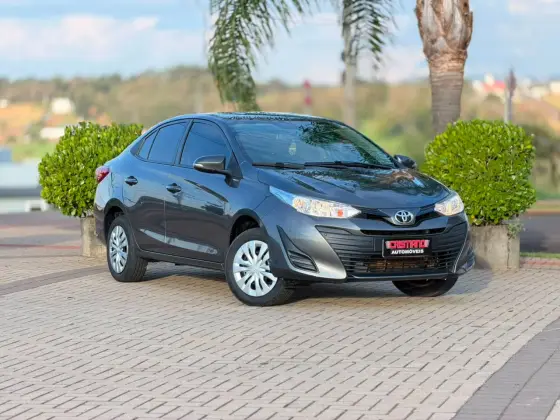 TOYOTA YARIS 1.5 16V FLEX SEDAN XL LIVE MULTIDRIVE TOYOTA YARIS 1.5 16V FLEX SEDAN XL LIVE MULTIDRIVE