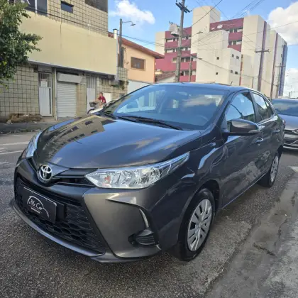 TOYOTA YARIS 1.5 16V FLEX SEDAN XL MULTIDRIVE TOYOTA YARIS 1.5 16V FLEX SEDAN XL MULTIDRIVE
