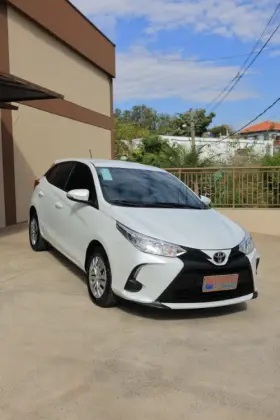 TOYOTA YARIS 1.5 16V FLEX XL MULTIDRIVE TOYOTA YARIS 1.5 16V FLEX XL MULTIDRIVE