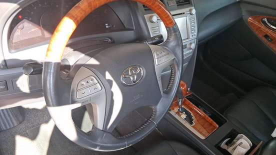 TOYOTA-CAMRY-2010