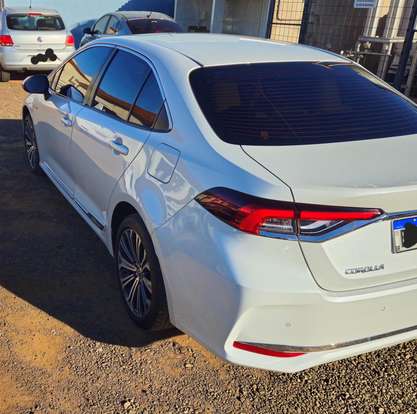 TOYOTA-COROLLA-2021