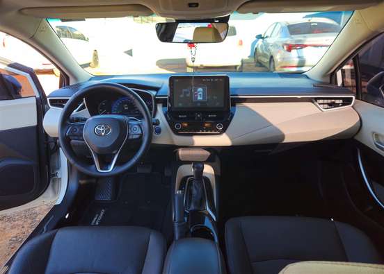 TOYOTA-COROLLA-2021