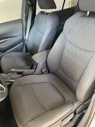 TOYOTA-COROLLA-2025