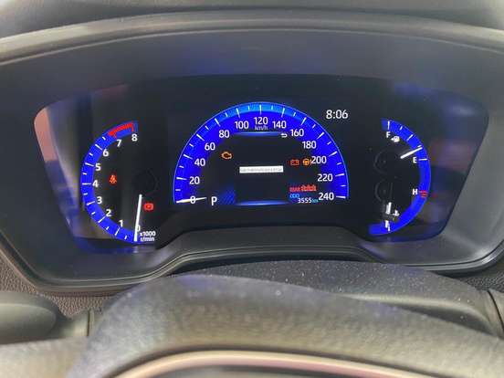 TOYOTA-COROLLA-2025