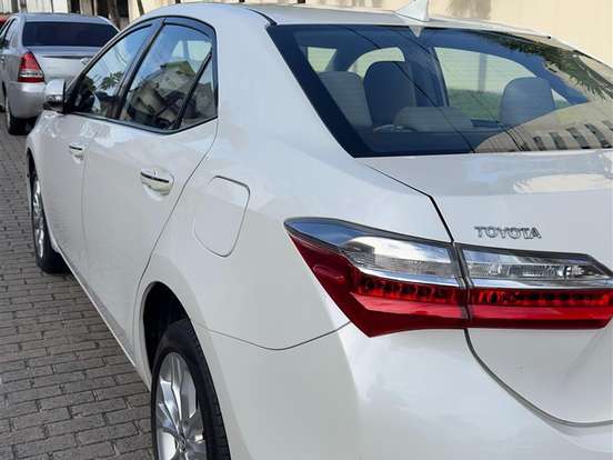 TOYOTA-COROLLA-2.0 XEI 16V FLEX 4P AUTOMÁTICO TOYOTA-COROLLA-2017