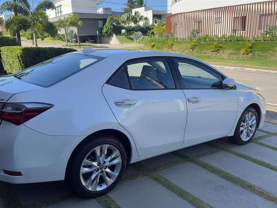 TOYOTA-COROLLA-2.0 XEI 16V FLEX 4P AUTOMÁTICO TOYOTA-COROLLA-2017