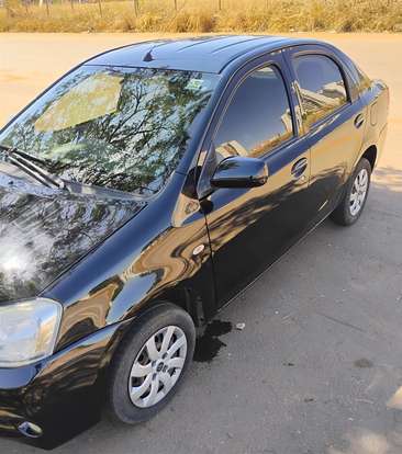 TOYOTA-ETIOS-2013