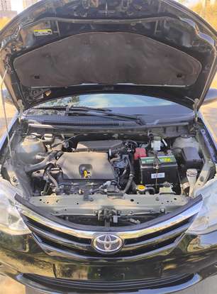 TOYOTA-ETIOS-1.5 XLS SEDAN 16V FLEX 4P MANUAL TOYOTA-ETIOS-2013