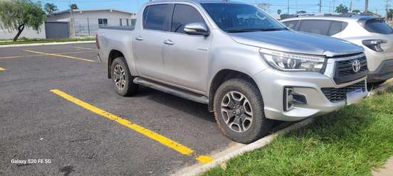 TOYOTA-HILUX-2016
