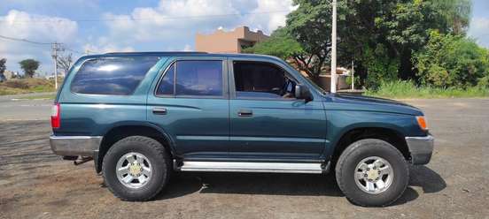 TOYOTA-HILUX SW4-1997
