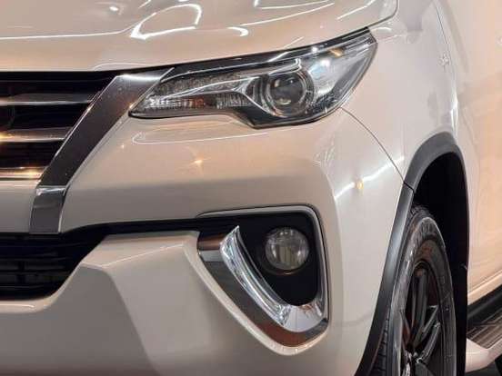 TOYOTA-HILUX SW4-2.8 SRX 4X4 16V TURBO INTERCOOLER DIESEL 4P AUTOMÁTICO TOYOTA-HILUX SW4-2016