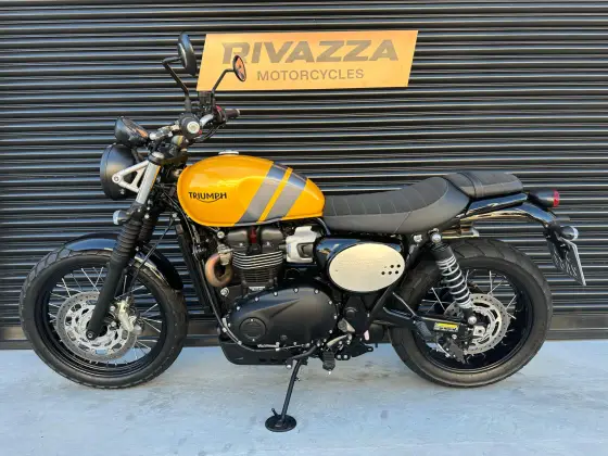 TRIUMPH STREET SCRAMBLER TRIUMPH STREET SCRAMBLER