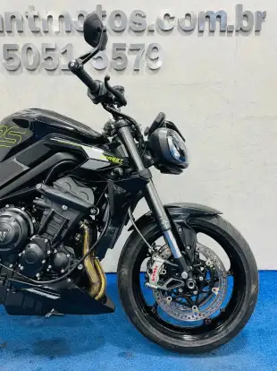 TRIUMPH-STREET TRIPLE RS ABS-2024