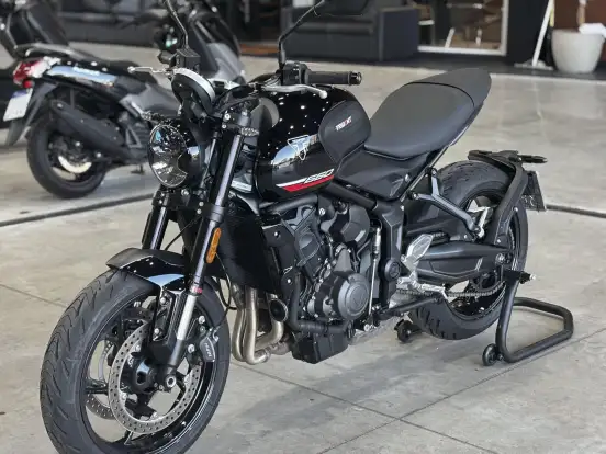 TRIUMPH-TRIDENT 660 TRIUMPH-TRIDENT 660-2025