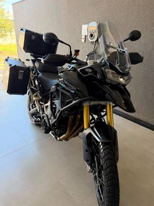 TRIUMPH TIGER 1200 BLACK EDITION 