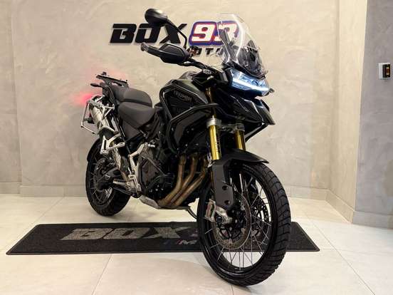 TRIUMPH-TIGER 1200 BLACK EDITION-2024