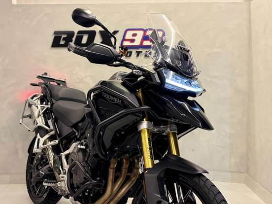 TRIUMPH-TIGER 1200 BLACK EDITION-2024