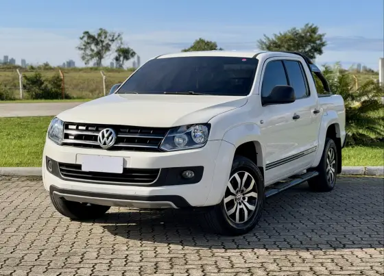 VOLKSWAGEN AMAROK 2.0 DARK LABEL 4X4 CD 16V TURBO INTERCOOLER DIESEL 4P AUTOMÁTICO VOLKSWAGEN AMAROK 2.0 DARK LABEL 4X4 CD 16V TURBO INTERCOOLER DIESEL 4P AUTOMÁTICO