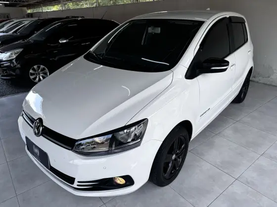 VOLKSWAGEN FOX 1.0 MPI COMFORTLINE 12V FLEX 4P MANUAL