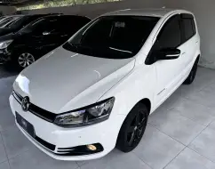 VOLKSWAGEN FOX 1.0 MPI COMFORTLINE 12V FLEX 4P MANUAL VOLKSWAGEN FOX 1.0 MPI COMFORTLINE 12V FLEX 4P MANUAL