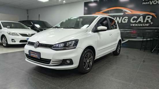 VOLKSWAGEN-FOX-2018