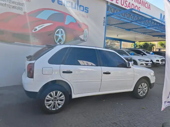 VOLKSWAGEN GOL 1.0 MI 8V FLEX 4P MANUAL G.IV VOLKSWAGEN GOL 1.0 MI 8V FLEX 4P MANUAL G.IV