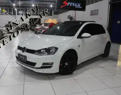 VOLKSWAGEN GOLF 1.4 TSI HIGHLINE 16V GASOLINA 4P AUTOMÁTICO VOLKSWAGEN GOLF 1.4 TSI HIGHLINE 16V GASOLINA 4P AUTOMÁTICO