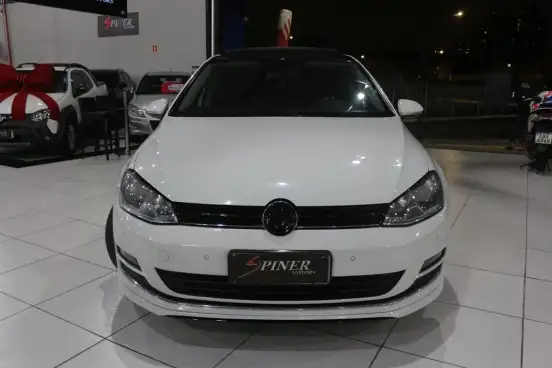 VOLKSWAGEN-GOLF-1.4 TSI HIGHLINE 16V GASOLINA 4P AUTOMÁTICO VOLKSWAGEN-GOLF-2013