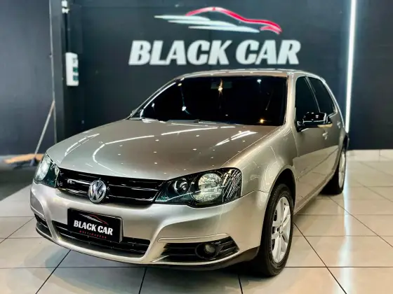VOLKSWAGEN GOLF 1.6 MI SPORTLINE 8V FLEX 4P MANUAL VOLKSWAGEN GOLF 1.6 MI SPORTLINE 8V FLEX 4P MANUAL