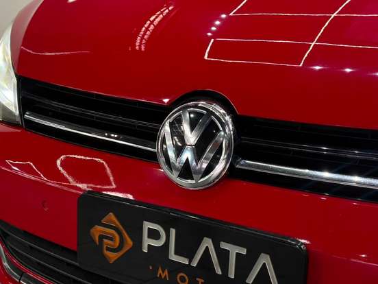 VOLKSWAGEN-GOLF-2013