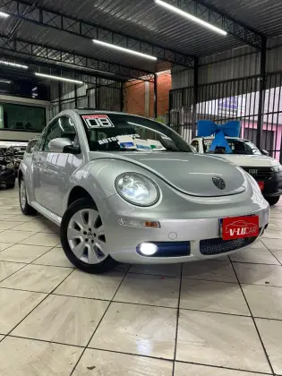 VOLKSWAGEN NEW BEETLE 2.0 MI 8V GASOLINA 2P AUTOMÁTICO VOLKSWAGEN NEW BEETLE 2.0 MI 8V GASOLINA 2P AUTOMÁTICO