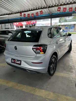 VOLKSWAGEN-POLO-2024