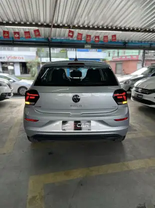 VOLKSWAGEN-POLO-2024