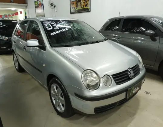 VOLKSWAGEN POLO 1.6 MI 8V GASOLINA 4P MANUAL