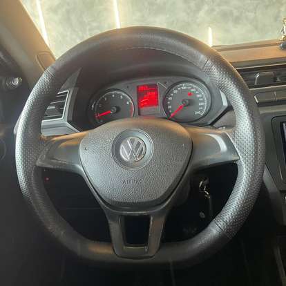 VOLKSWAGEN-SAVEIRO-2020